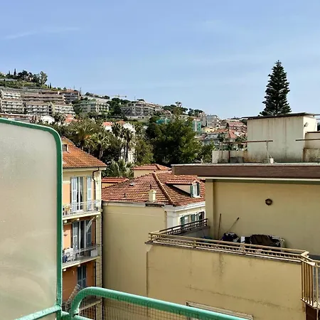 Lägenhet Carlo's Dp34 -oasi Tra I Porti- Sanremo