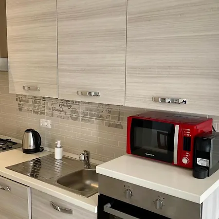 Carlo's Dp34 -oasi Tra I Porti- サンレモ