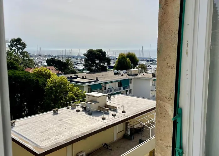 Carlo's Dp34 -oasi Tra I Porti-